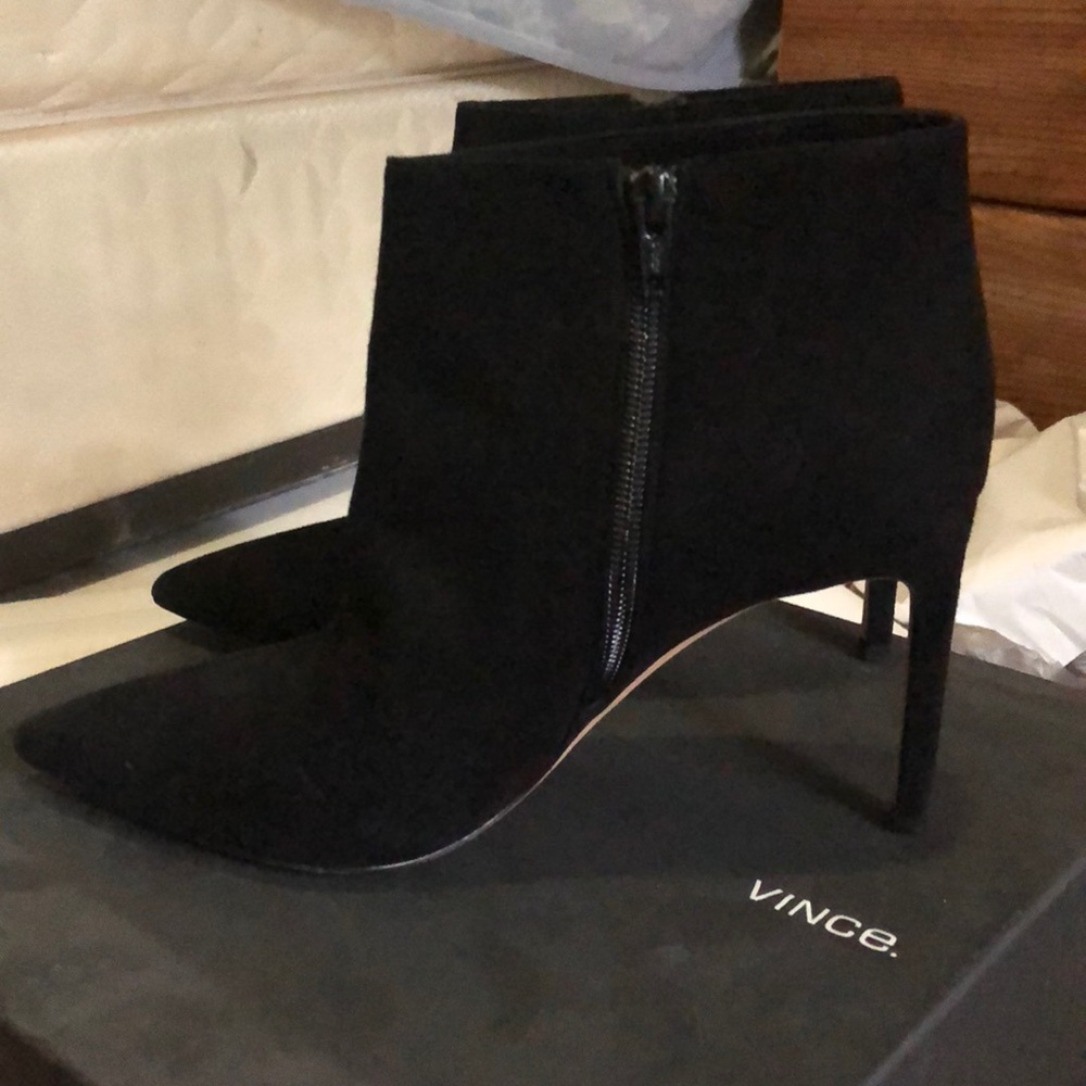 Vince chara heels